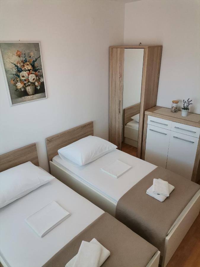 Matko 1 Apartman Bol Kültér fotó
